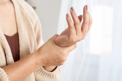 Peringatan! Jangan Abaikan Kesemutan Berulang, Waspadai Potensi Gejala Awal Serangan Stroke